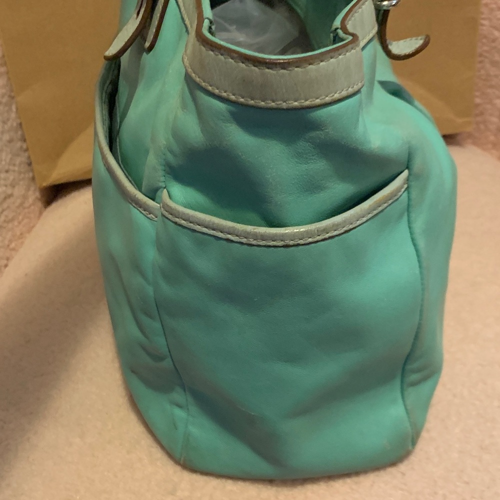 Coach Mint Green Leather Tote Shoulder Bag - Picture 13 of 16